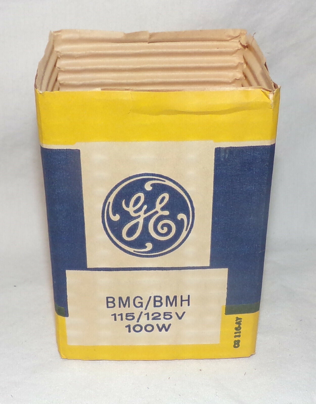 New Old Stock 6pk GE BMG/BMH Projector Lamp Bulb 120V 100W Bayonette Base Made in USA