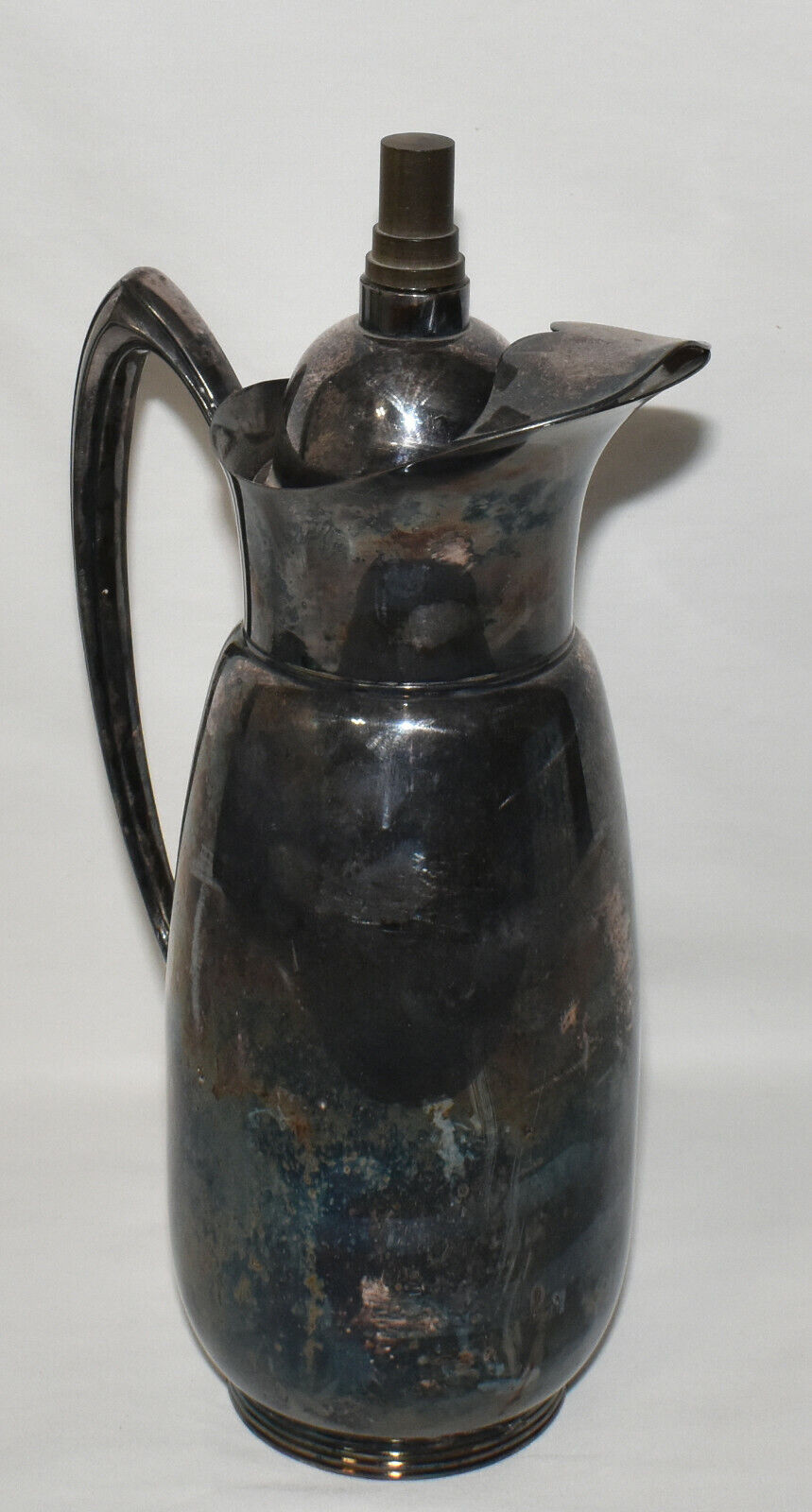 Antique Wallace Silverplate Water Ice Tea Pitcher with Ice Lip & Lid 12" Pitcher