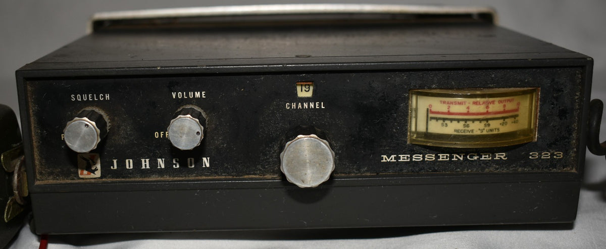 Vintage EF Johnson Messenger 323 CB Radio 23 Channel Untested