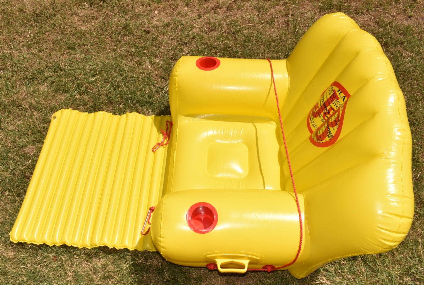 Vintage J&B Inflatable Outdoor Pool Lounge Float w Pump 2 Cup Holders Foot Rest New