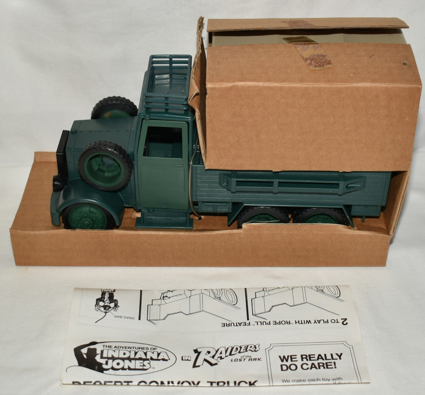 1983 Kenner Indiana Jones Raiders of the Lost Ark Green Desert Convoy Truck NIB