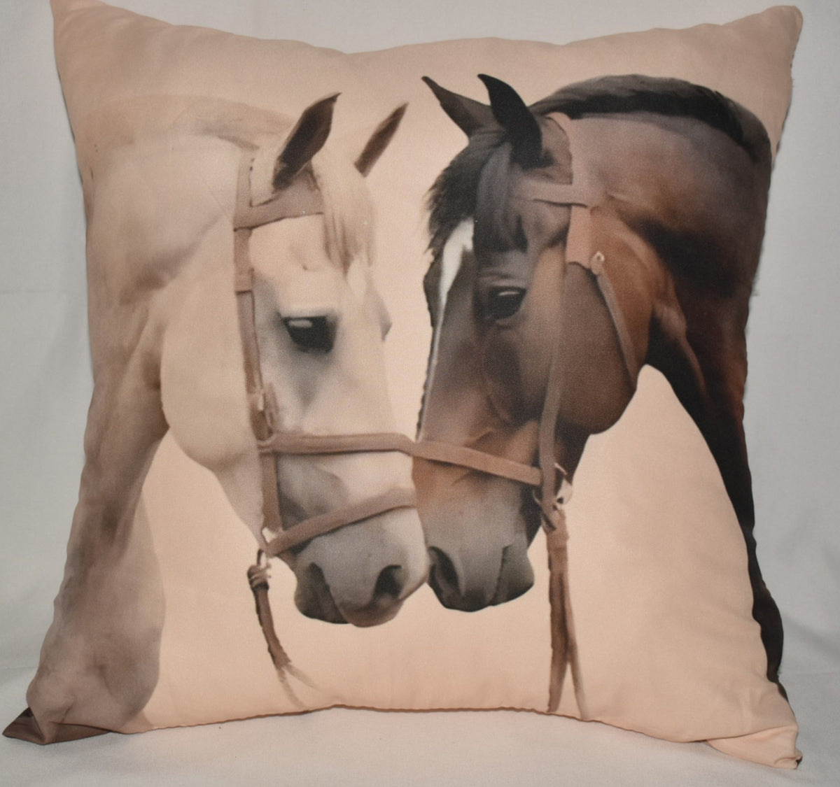 Accent Throw Pillows Horses Pillow Slip Cover 18" x 18" New **cover Only**
