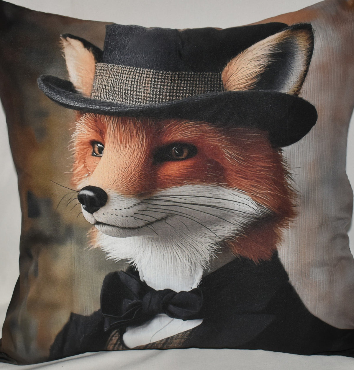 Accent Throw Pillows Fox in Suit Pillow Slip Cover 18" x 18" New **cover Only**