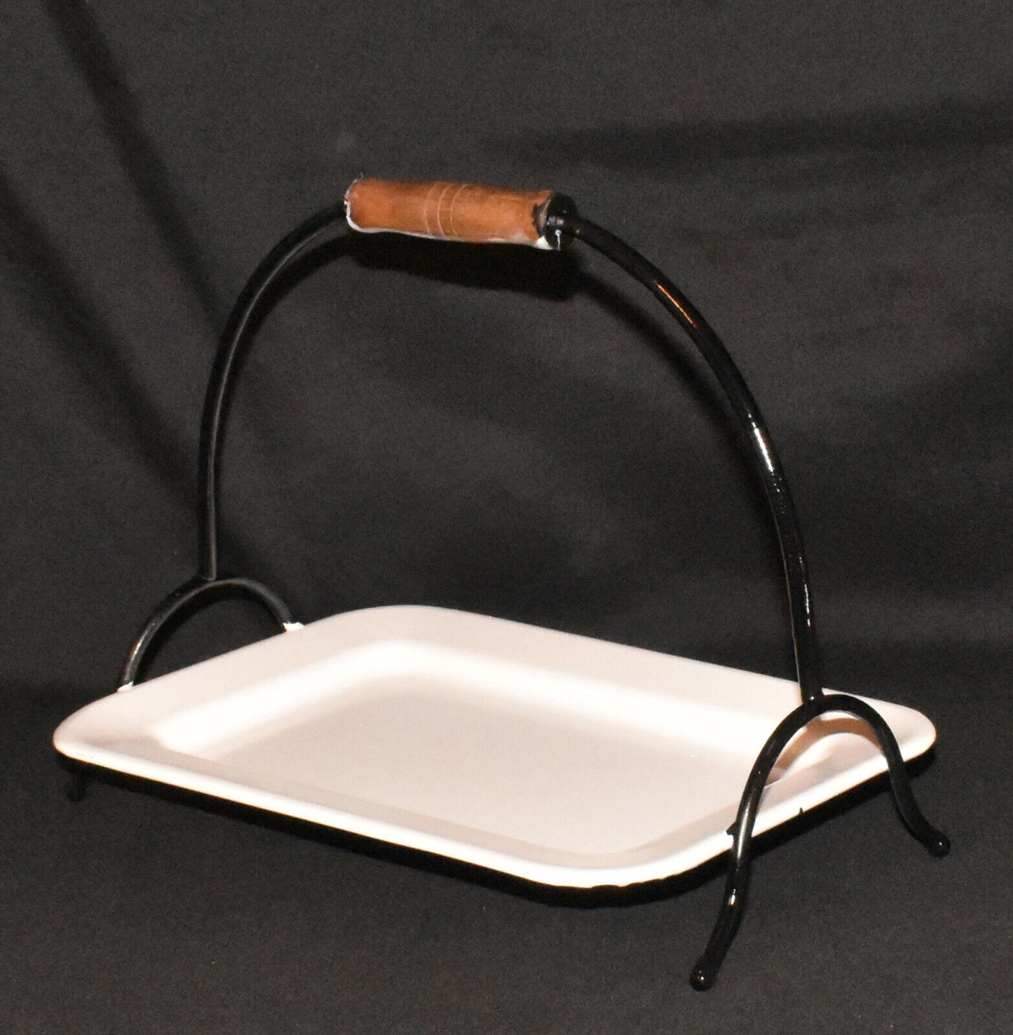 12" Rustic White Enamel Serving Tray Footed Wooden Handle Farmhouse Cottage New