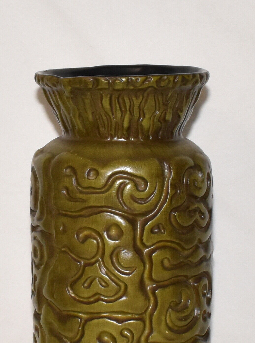 Vintage Haeger Tiki Pottery Vase #4079 Mid Century Modern 12" Avocado Green USA