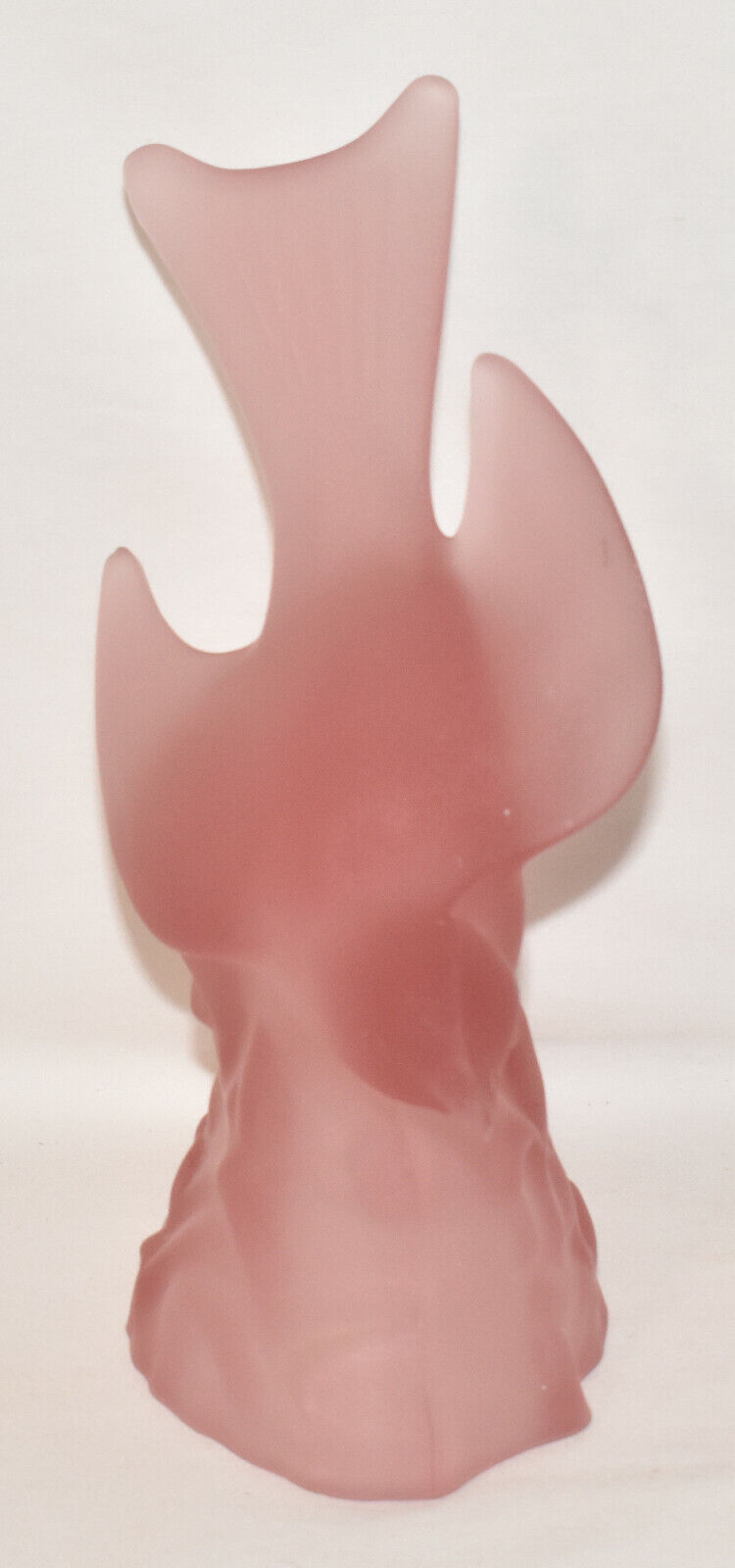 Vintage L E Smith Pink Satin Glass Bird In Flight Art Glass Figurine Bird Statue